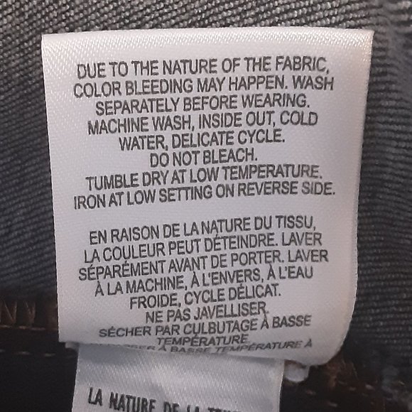 DC Jeans, Dark Wash, Straight Leg, Mid-Rise, Cropped. Size 20 - Picture 11 of 11